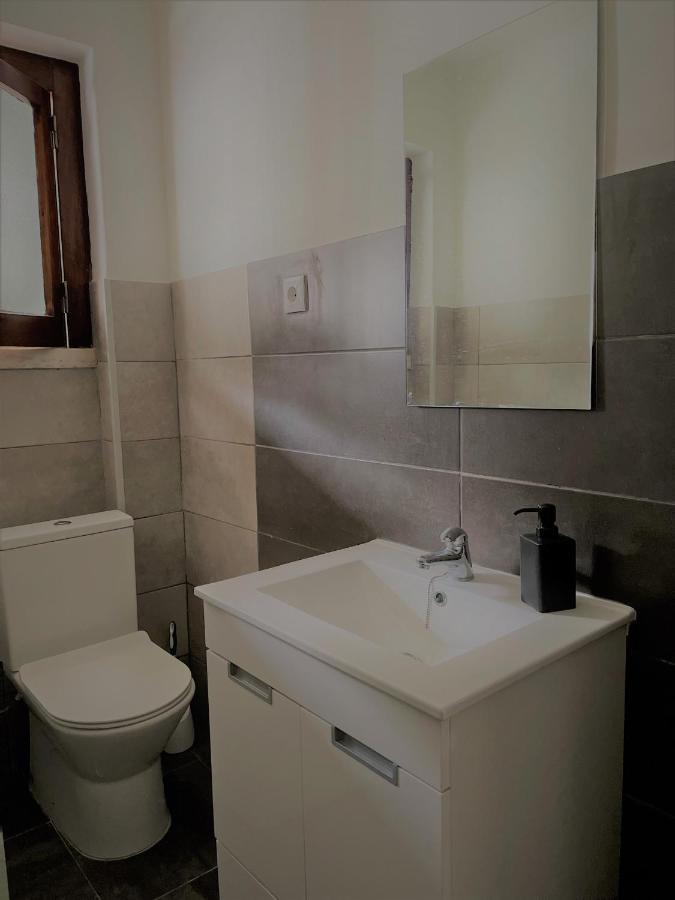 Ateliersurf29 Guest House Almada Bagian luar foto